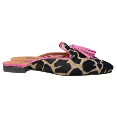 sabot Madrid in pelle animalier profilo fuxia